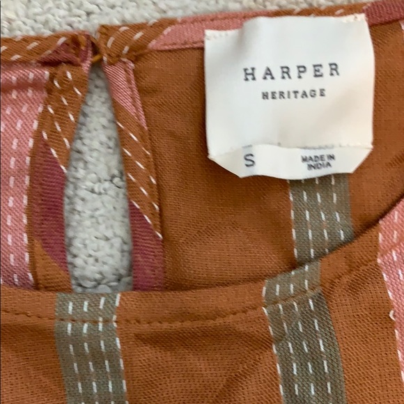 Women’s top - Picture 3 of 3